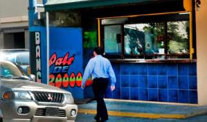 Dirección de Casinos y Juegos de Azar reitera bancas de lotería deben pagar impuestos