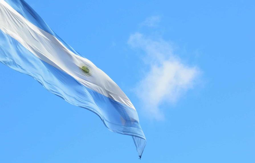 Dominicanos podrán acogerse al plan de regularización en Argentina
