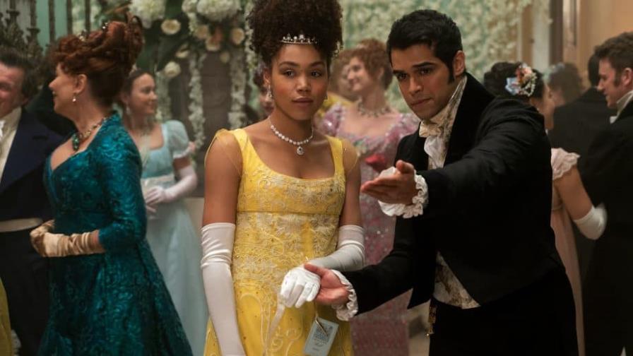 Actriz de Bridgerton sale del centro de salud mental en el que fue internada