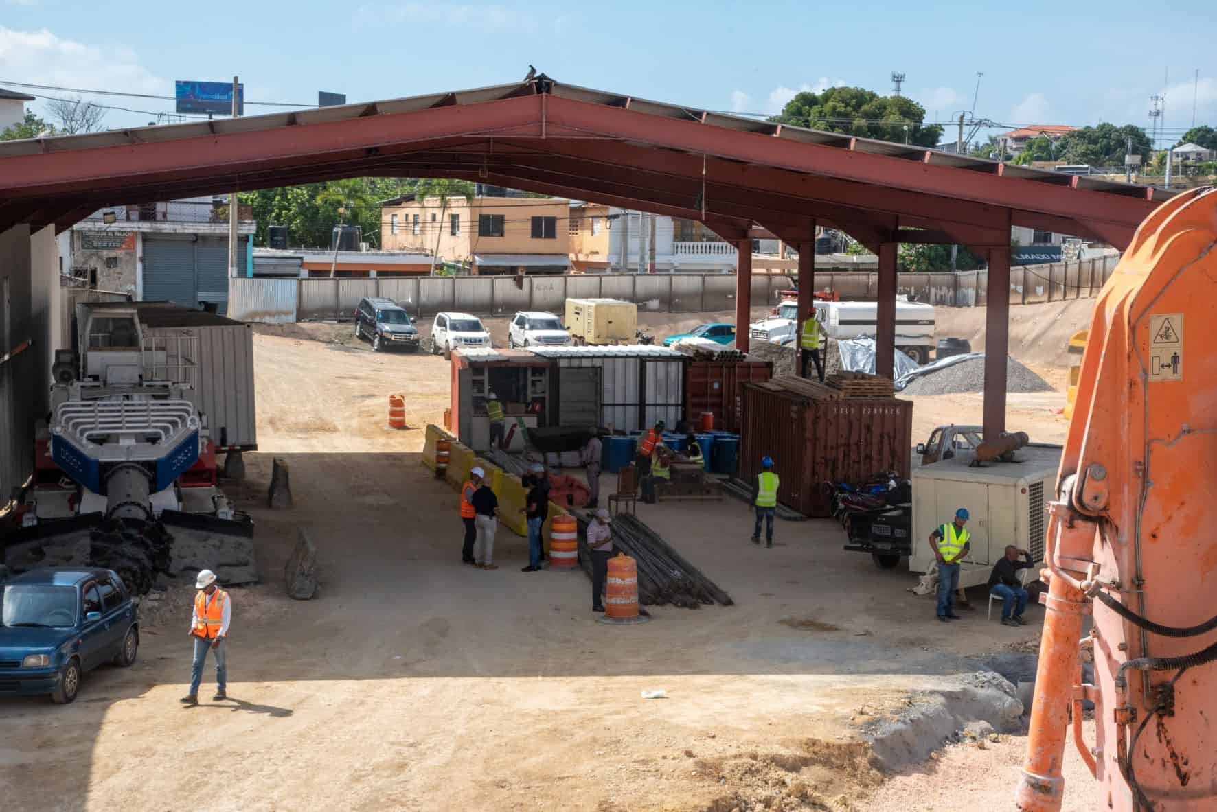 En el Barrio Enriquillo