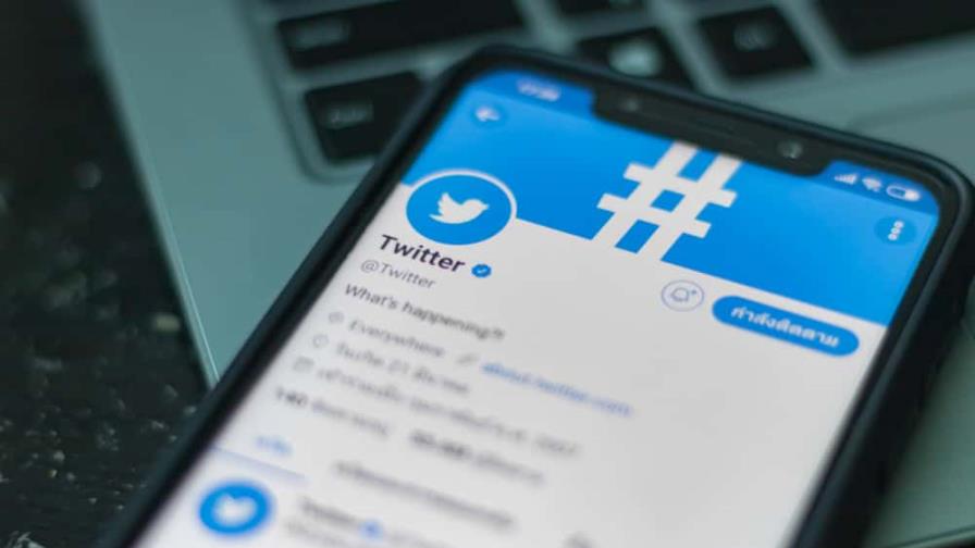 150 millones de multa a Twitter por vender datos de sus usuarios
