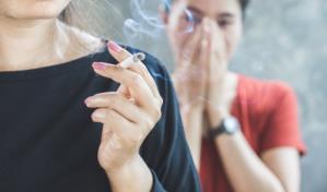 Fumar no solo daña la salud sino también el medio ambiente, advierte la OMS