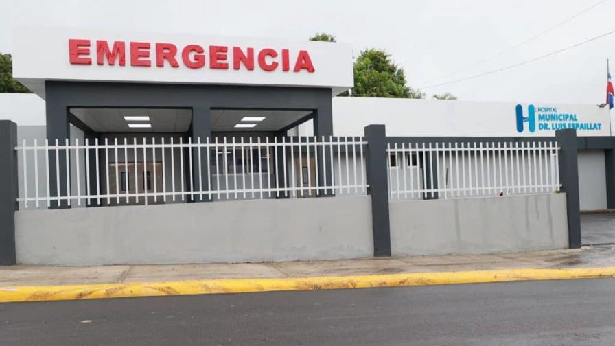 Turba irrumpe en hospital de Sabana Iglesia e intenta matar pacientes