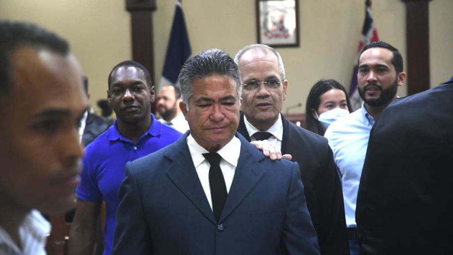 Peña Antonio al ser declarado inocente: Cuiden esos aviones, son para combatir el demonio del narcotráfico Peña Antonio al ser declarado inocente: Cuiden esos aviones, son para combatir el demonio del narcotráfico