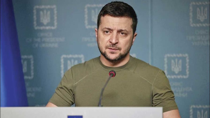 Ucrania aguarda nuevo armamento mientras Rusia estrecha el cerco en el Donbás