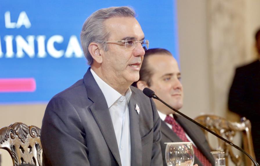 Abinader: no tenemos tiempo límite para firmar acuerdo comercial con Colombia