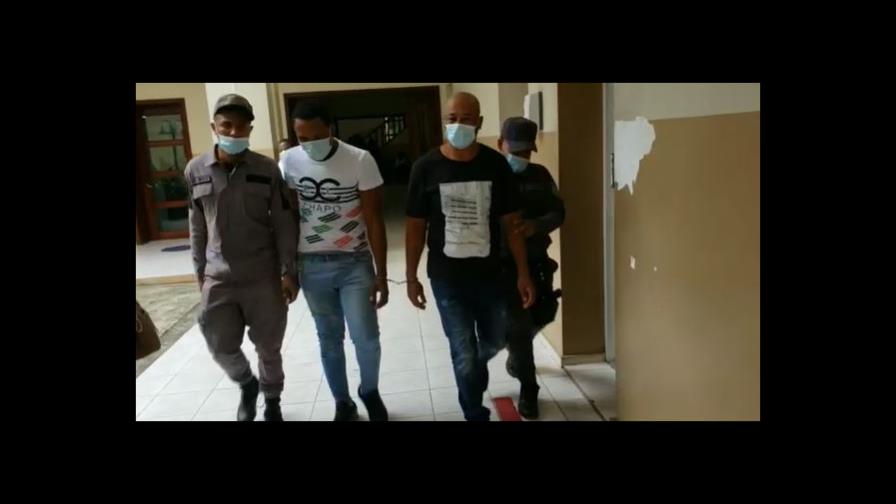 Ocho meses de prisión a acusados de matar sargento de la Policía en La Romana Ocho meses de prisión a acusados de matar sargento de la Policía en La Romana