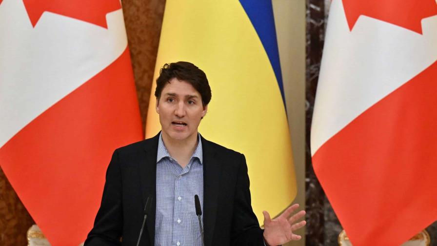 Trudeau presenta un proyecto para congelar la compra de armas en Canadá