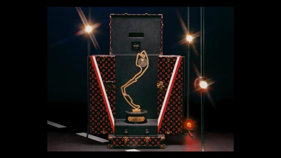El trofeo del Gran Premio de Mónaco viaja en Louis Vuitton