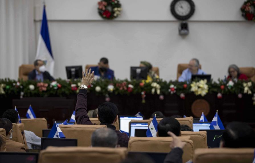 Nicaragua cierra su Academia de Lengua por orden de Daniel Ortega