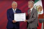 La OMS premia al presidente de México por su lucha contra el tabaco La OMS premia al presidente de México por su lucha contra el tabaco
