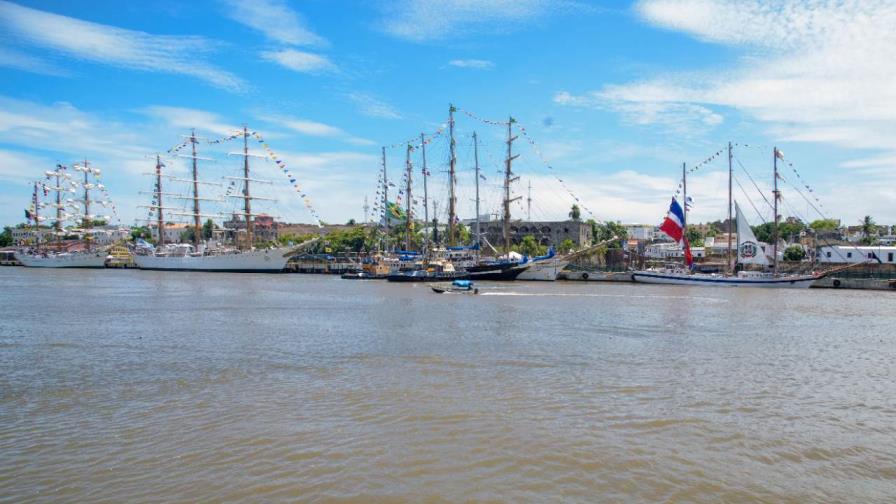 Veleros de Latinoamérica atracan en República Dominicana y estarán abiertos al público