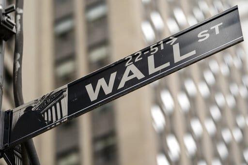 Wall Street en baja, mientras suben precios del petróleo Wall Street en baja, mientras suben precios del petróleo