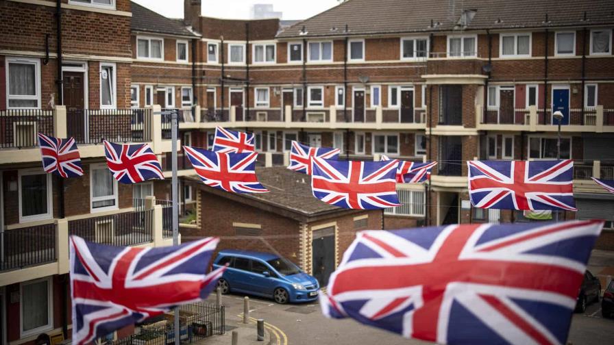 El Reino Unido celebra por todo lo alto los 70 años del reinado de Isabel II