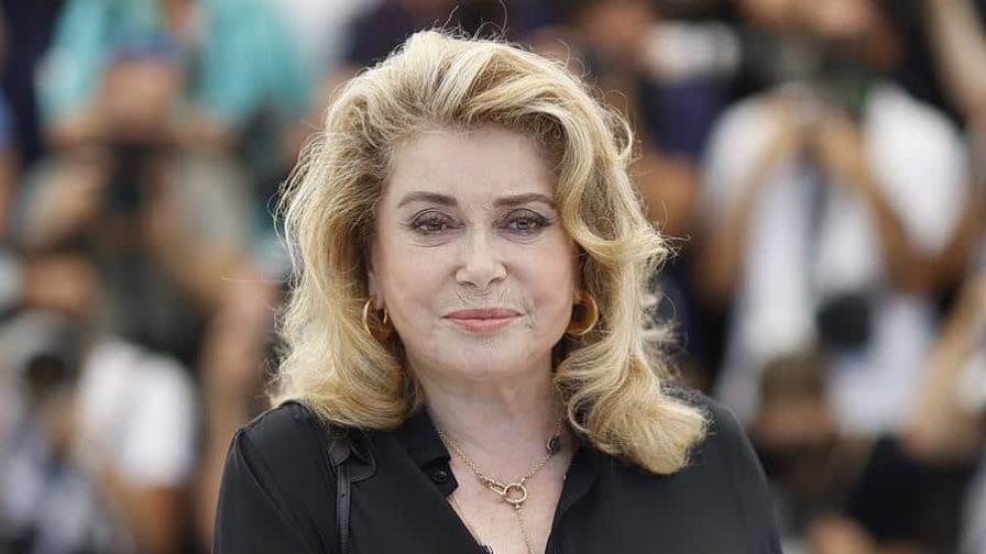 Catherine Deneuve, León de Oro a la carrera en el Festival de Venecia