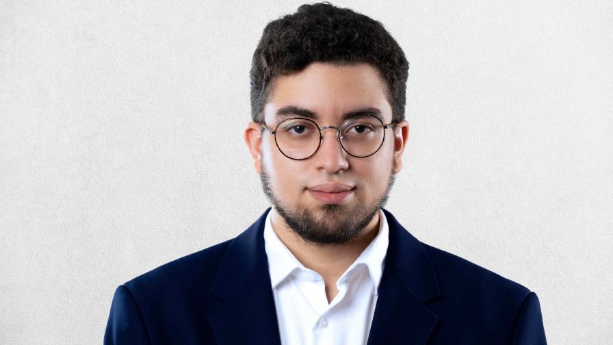 José Fernández presenta candidatura a vicepresidencia nacional de la Juventud del PRM José Fernández presenta candidatura a vicepresidencia nacional de la Juventud del PRM