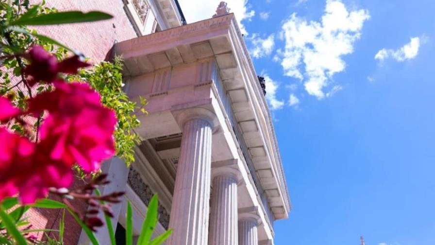 Instituciones condenan cierre de la Academia Nicaragüense de la Lengua Instituciones condenan cierre de la Academia Nicaragüense de la Lengua