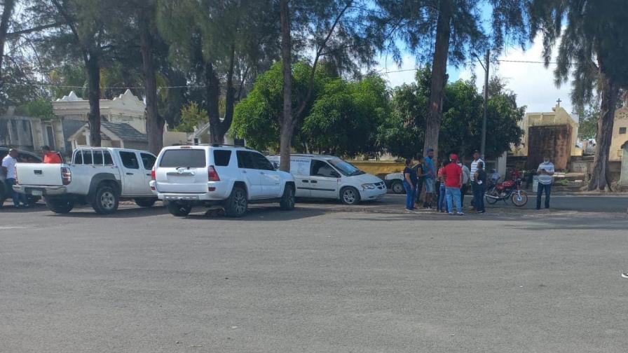 No tenía problemas con nadie, afirma esposa de teniente asesinado  en La Nueva Barquita