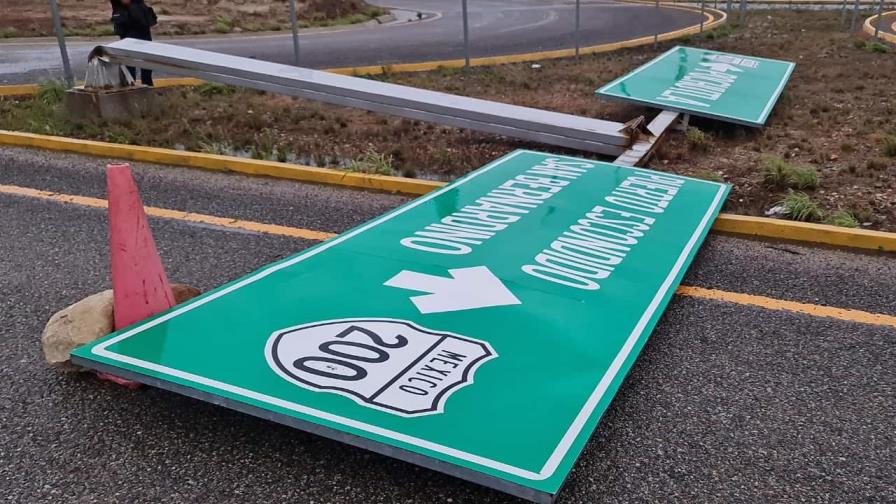 11 muertos y 33 desaparecidos por huracán Agatha en el sur de México