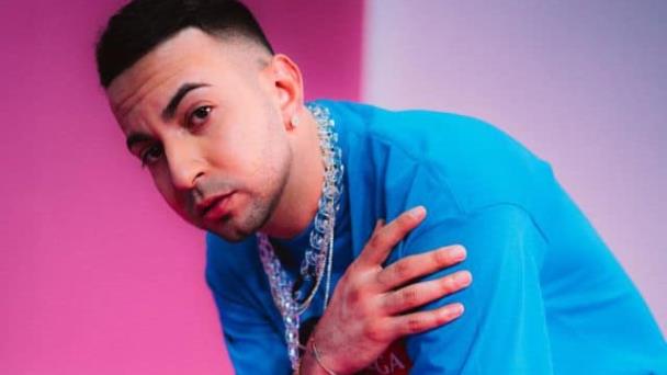 Justin Quiles, el boricua detrás de los éxitos “Loco” y “Pam Pam”, estará en Premios Heat