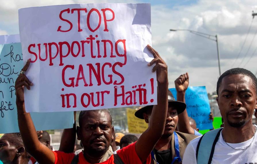 Entrada sur de Puerto Príncipe sigue bajo control de las bandas
