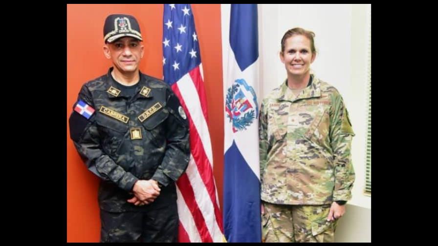 Presidente de la DNCD se reúne con autoridades del Comando Sur de EE.UU.