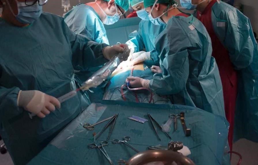 Un hospital español pionero en trasplante de pulmones incompatibles