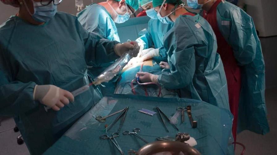Un hospital español pionero en trasplante de pulmones incompatibles