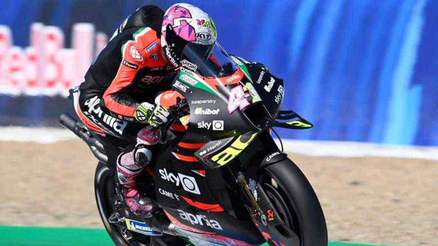 Aleix Espargaró y Aprilia dominan el día de ensayos libres en Montmeló