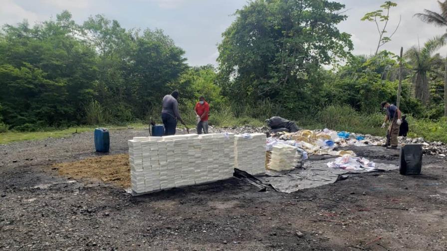 Autoridades incineran otros 700 kilogramos de diferentes drogas