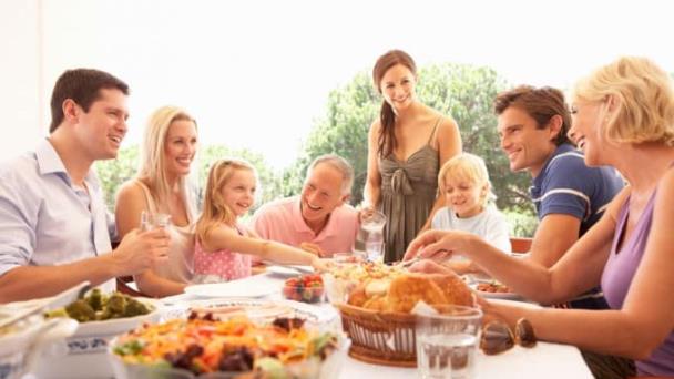 Cuando te casas con tu pareja, ¿también te casas con su familia?