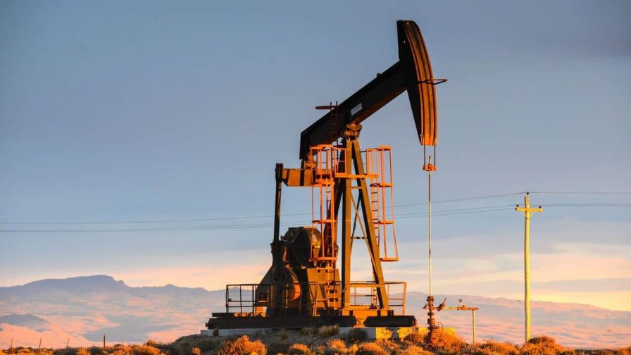 La OPEP y Rusia aumentan la producción en 648,000 barriles diarios, un 50 % más La OPEP y Rusia aumentan la producción en 648,000 barriles diarios, un 50 % más