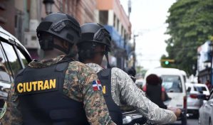 Guardias empiezan a patrullar en calles de Santiago