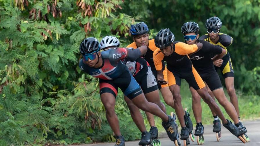 Patinaje con retos internacionales y sin condiciones para entrenar