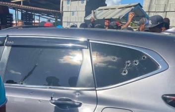 Dos muertos y un herido en ataque a tiros yipeta en la carretera Mella