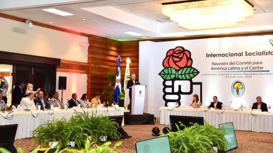 Miguel Vargas encabeza apertura de reunión del Comité Internacional Socialista para AL y el Caribe
