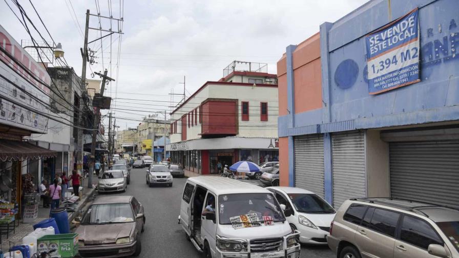 Cambio en la avenida Mella busca devolverle dinamismo económico Cambio en la avenida Mella busca devolverle dinamismo económico