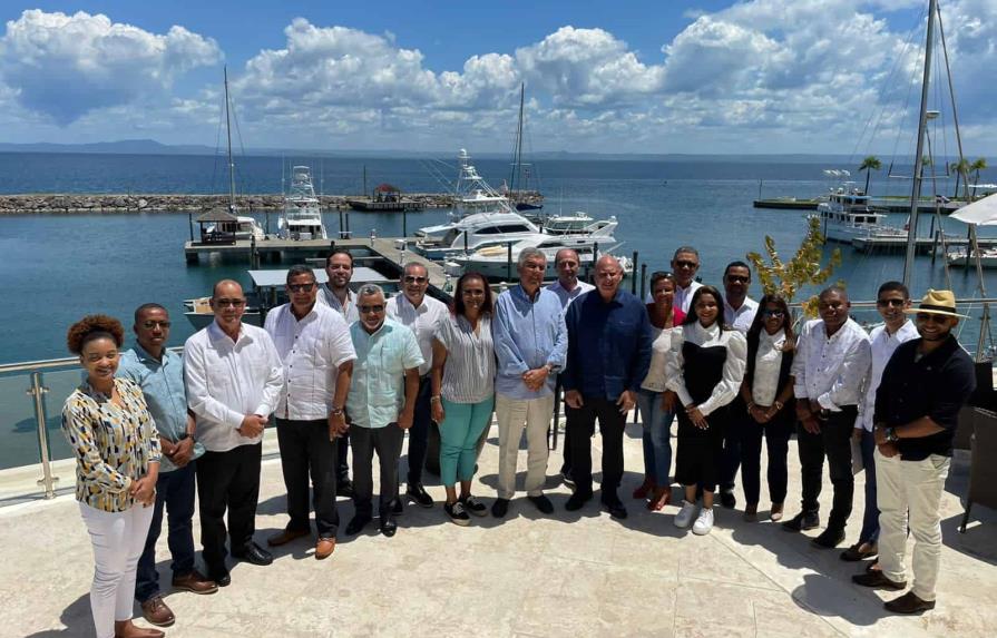 Empresa y Cluster turístico de Samaná fortalecen relaciones con el sector público