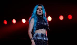 Policía lanza gas pimienta durante el concierto de Karol G en Guayaquil