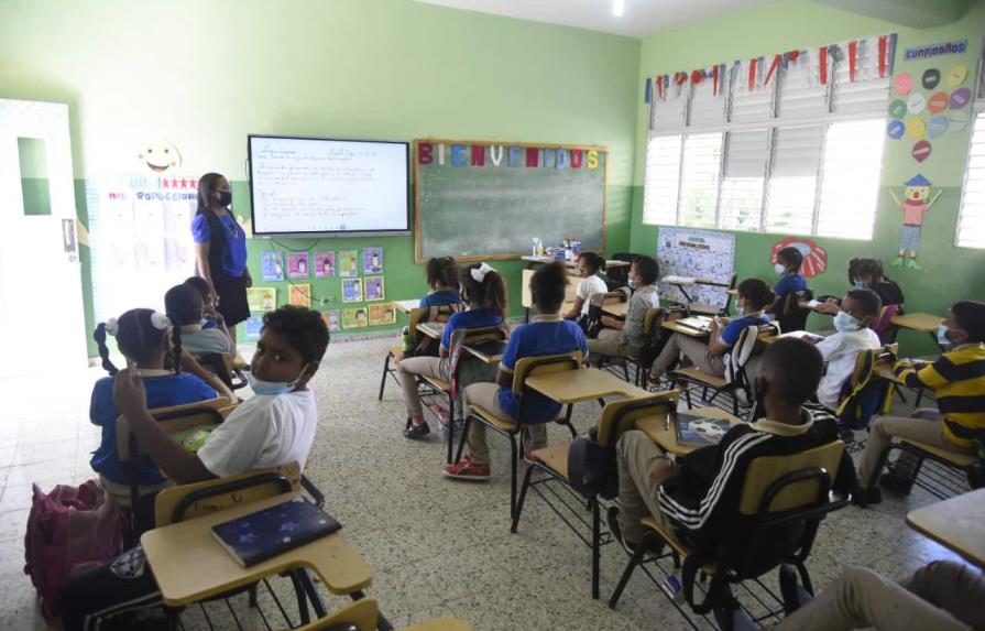 Cierre de escuelas hipotecó el futuro de millones de niños en Latinoamérica
