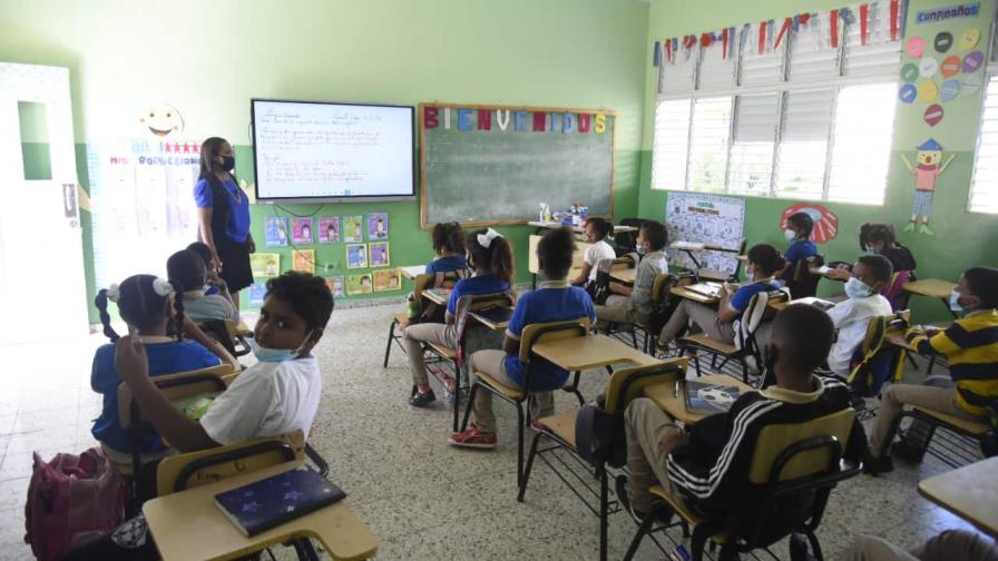 Cierre de escuelas hipotecó el futuro de millones de niños en Latinoamérica Cierre de escuelas hipotecó el futuro de millones de niños en Latinoamérica