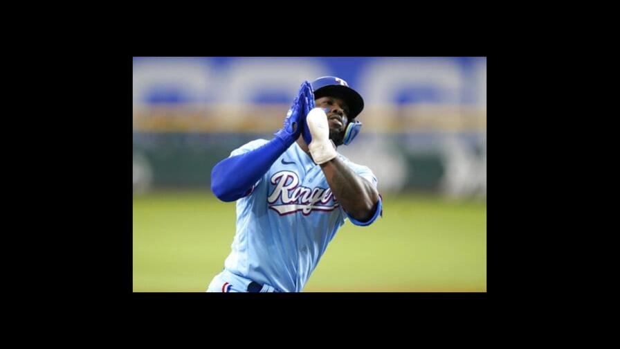 Los Marineros remontan y derrotan 6-5 a Rangers