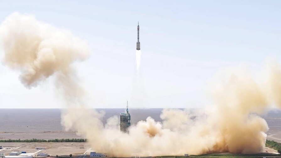 China logra su primera recuperación en tierra de la primera etapa de un cohete China logra su primera recuperación en tierra de la primera etapa de un cohete