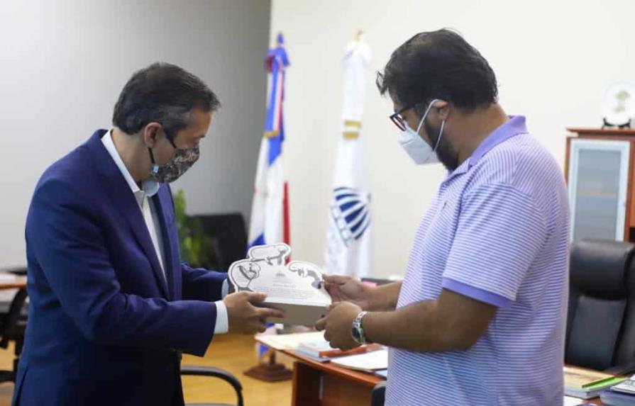 La cercanía de Orlando Jorge Mera La cercanía de Orlando Jorge Mera