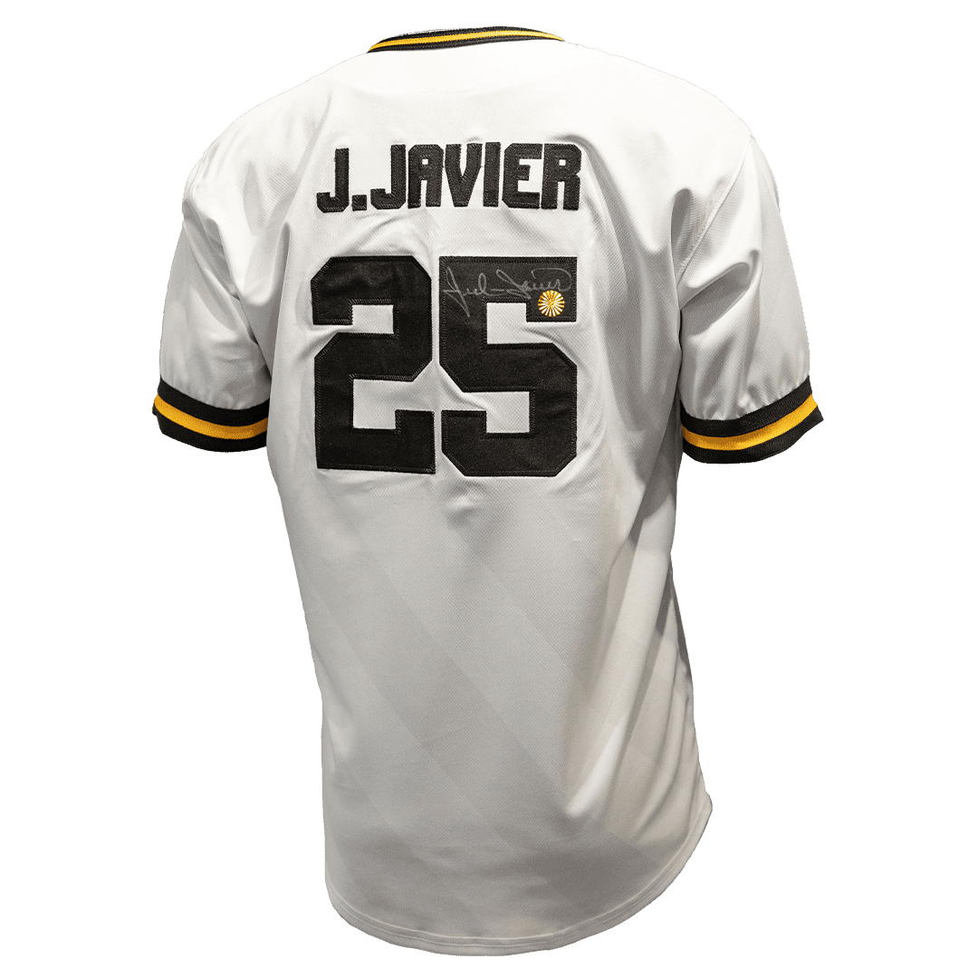 Camiseta de Julián Javier con las Águilas.