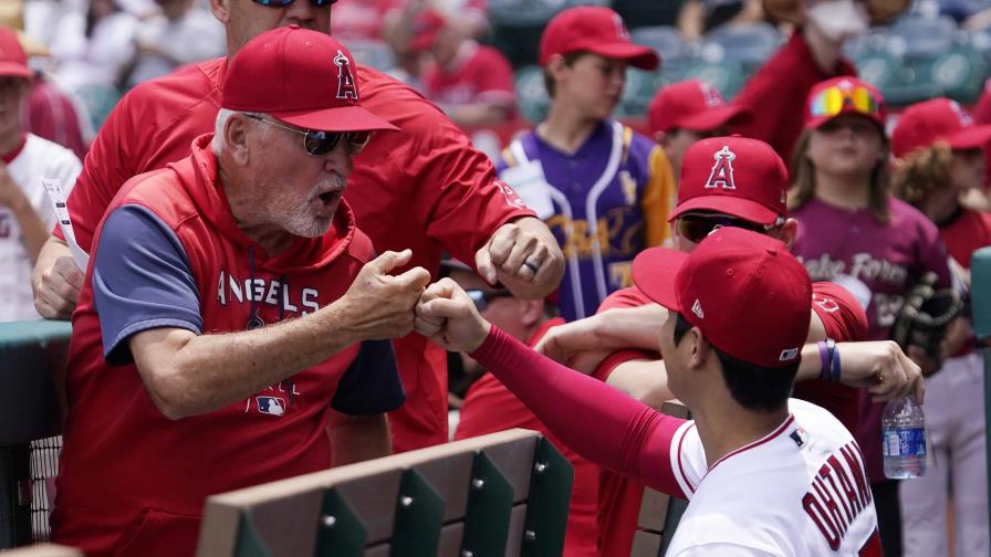 Los Angelinos de Los Ángeles despiden a su dirigente Joe Maddon Los Angelinos de Los Ángeles despiden a su dirigente Joe Maddon