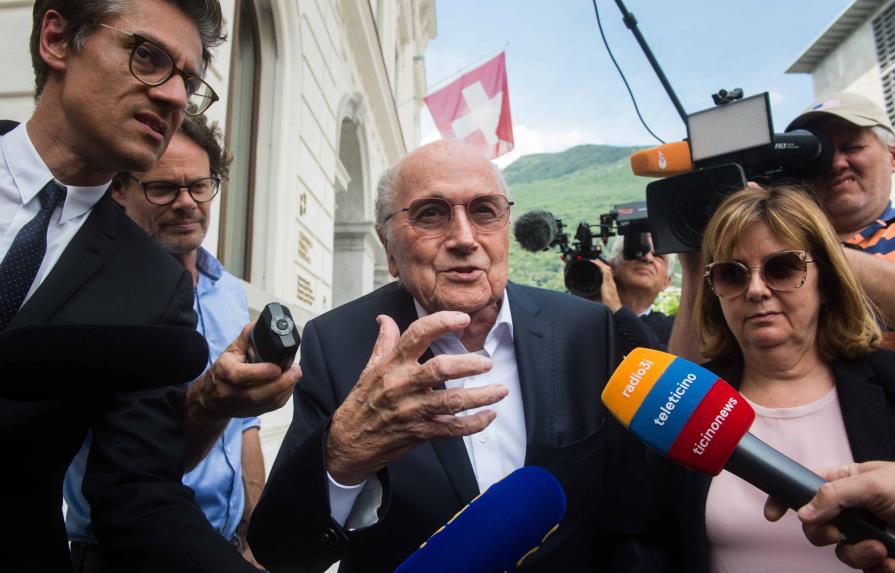 Joseph Blatter a juicio; evita declarar ante del inicio de la audiencia
