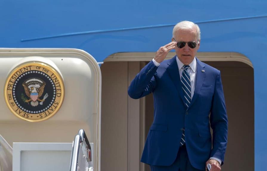 Biden aterriza en Los Ángeles para participar en la Cumbre de las Américas