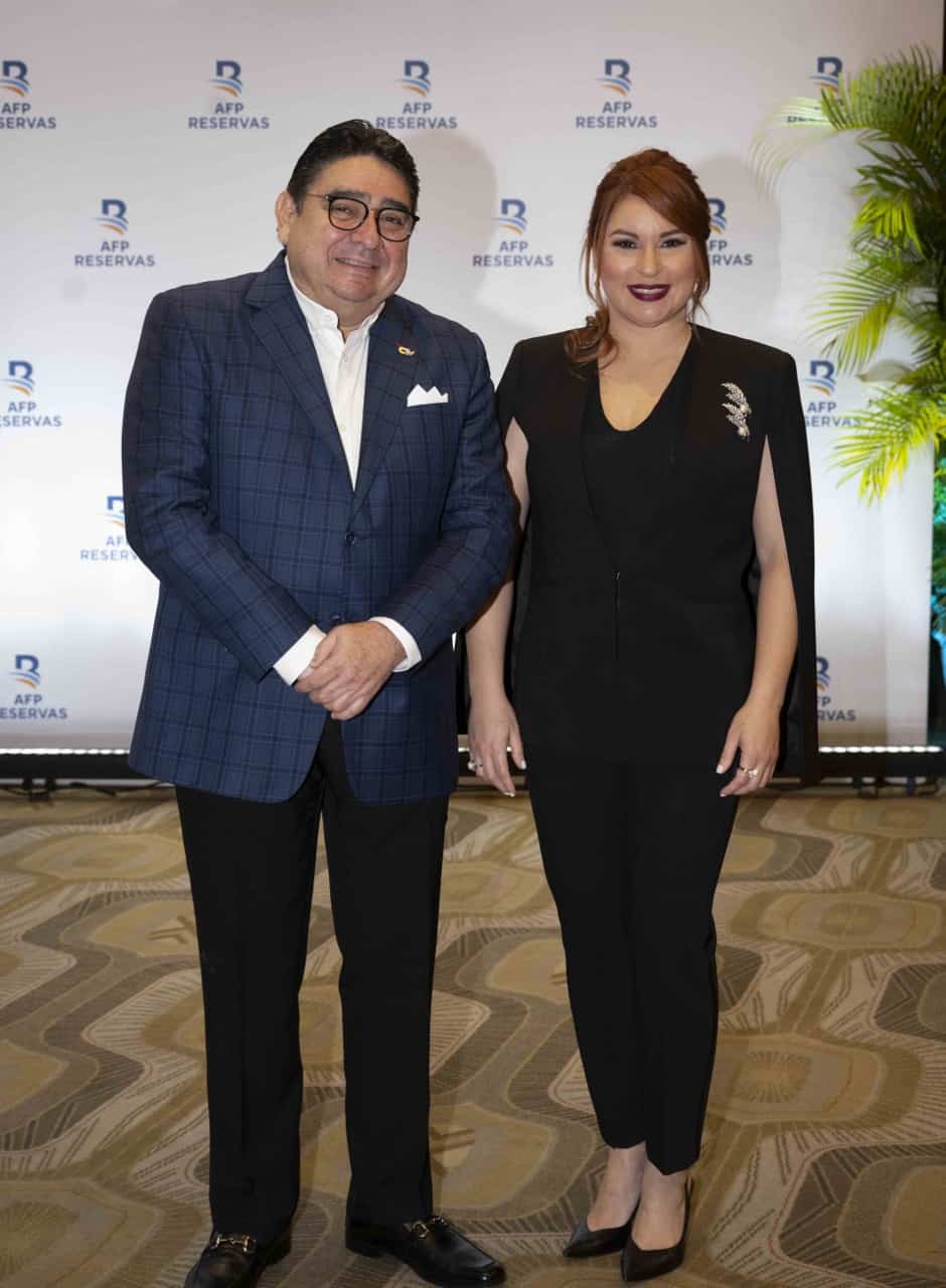 Miguel Calzada y Sheyly Viuque.