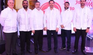 Pizza Hut est&aacute; de fiesta